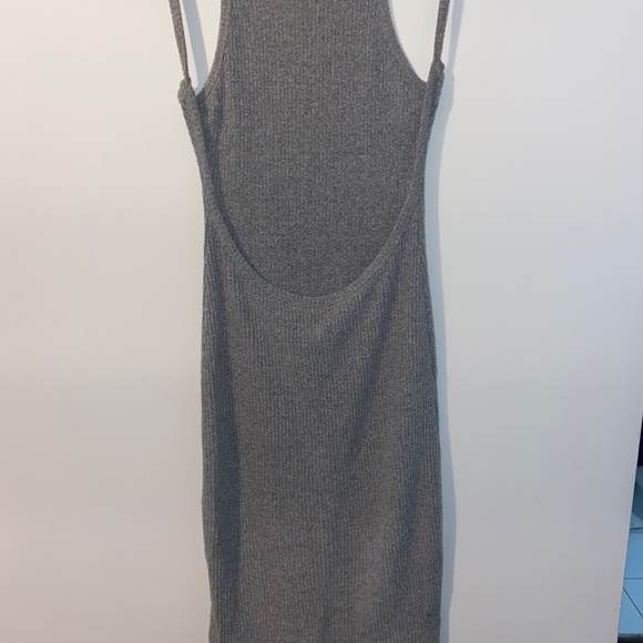 Grey backless Aritzia Dress - Picture 2 of 3